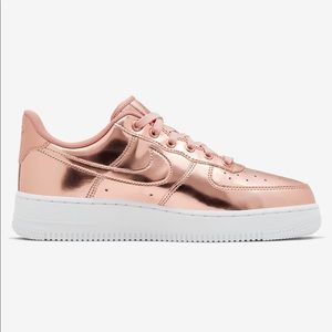 nike air force 1 trainers white metallic rose gold